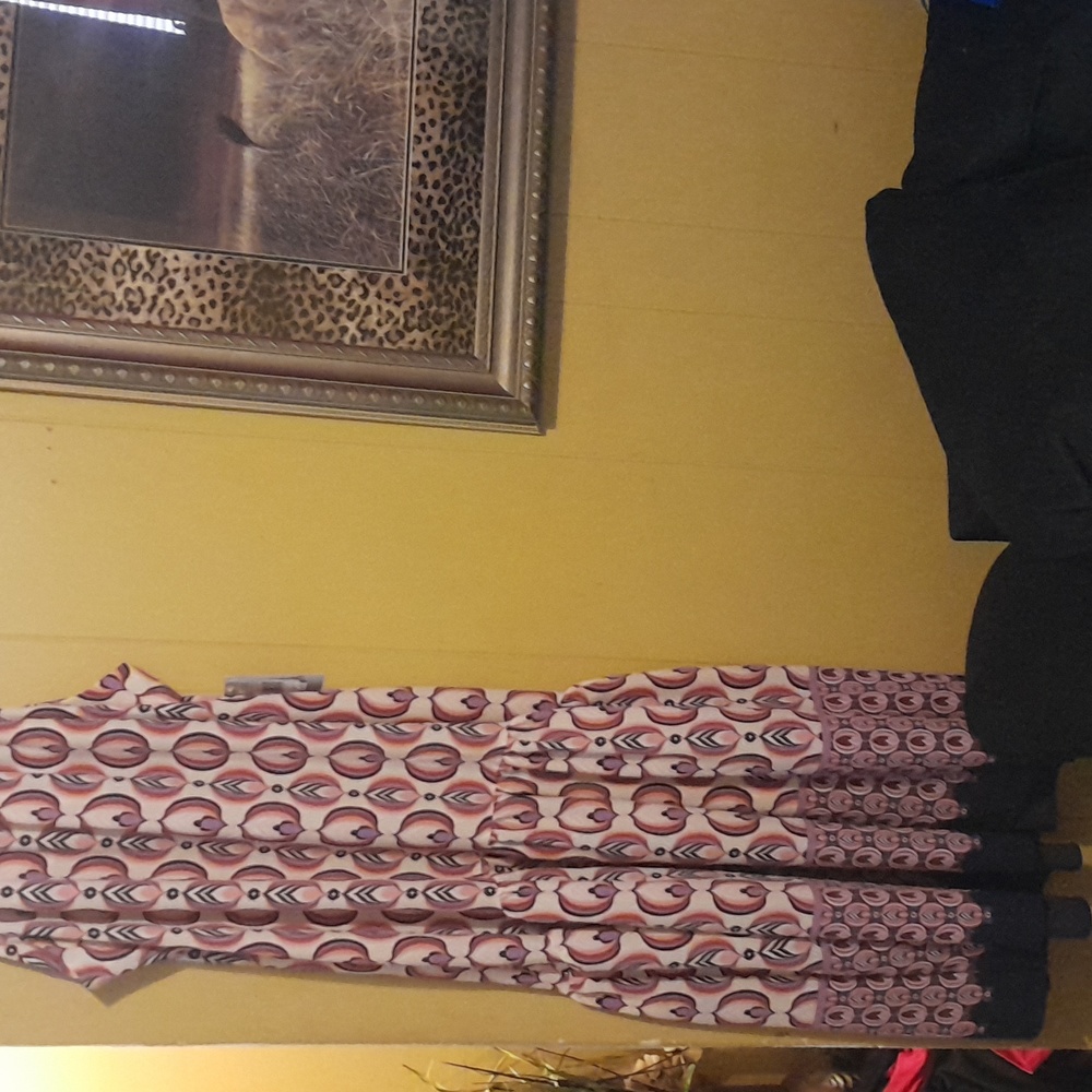 MAISON TARA DRESS - Picture 4 of 10
